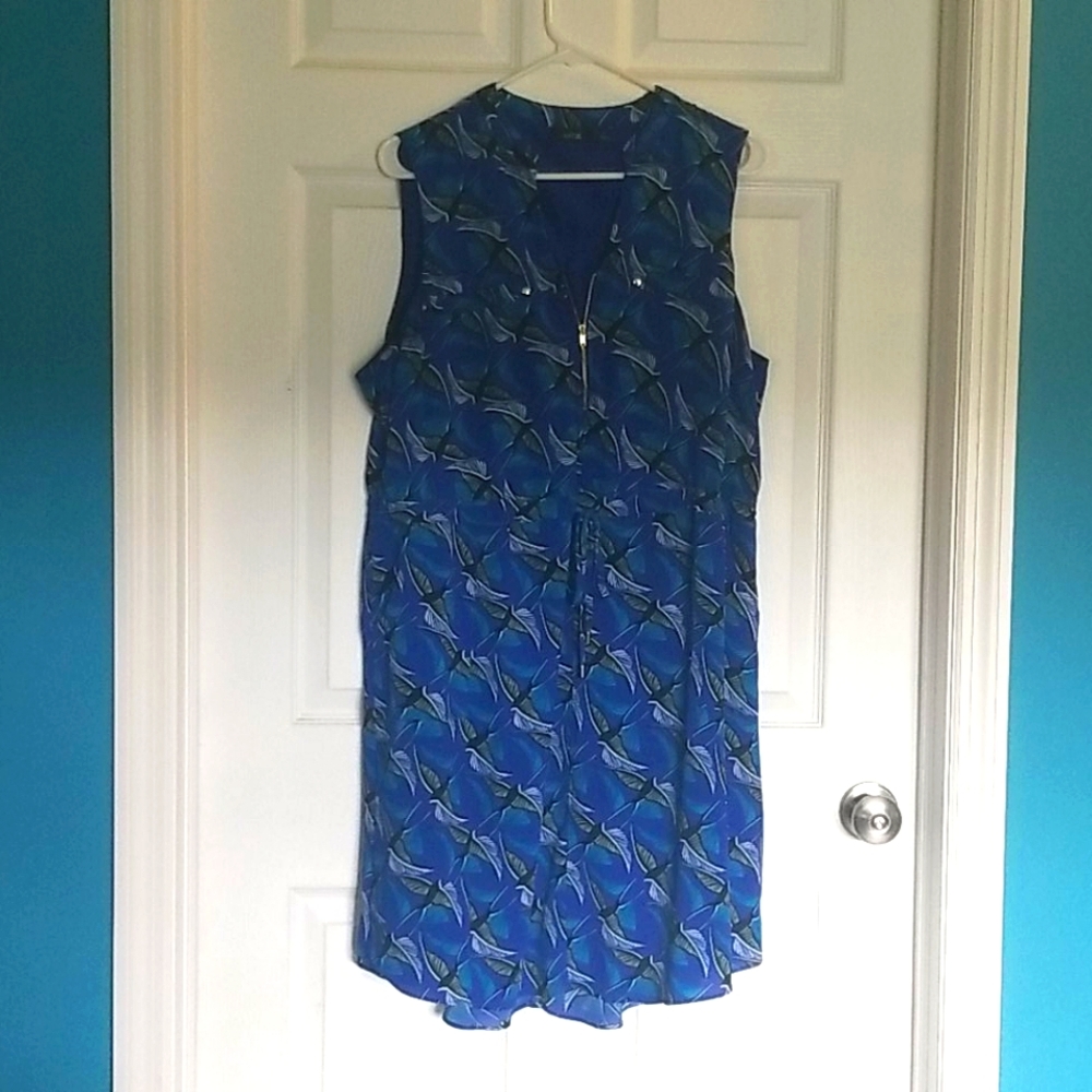 Short blue tank dress